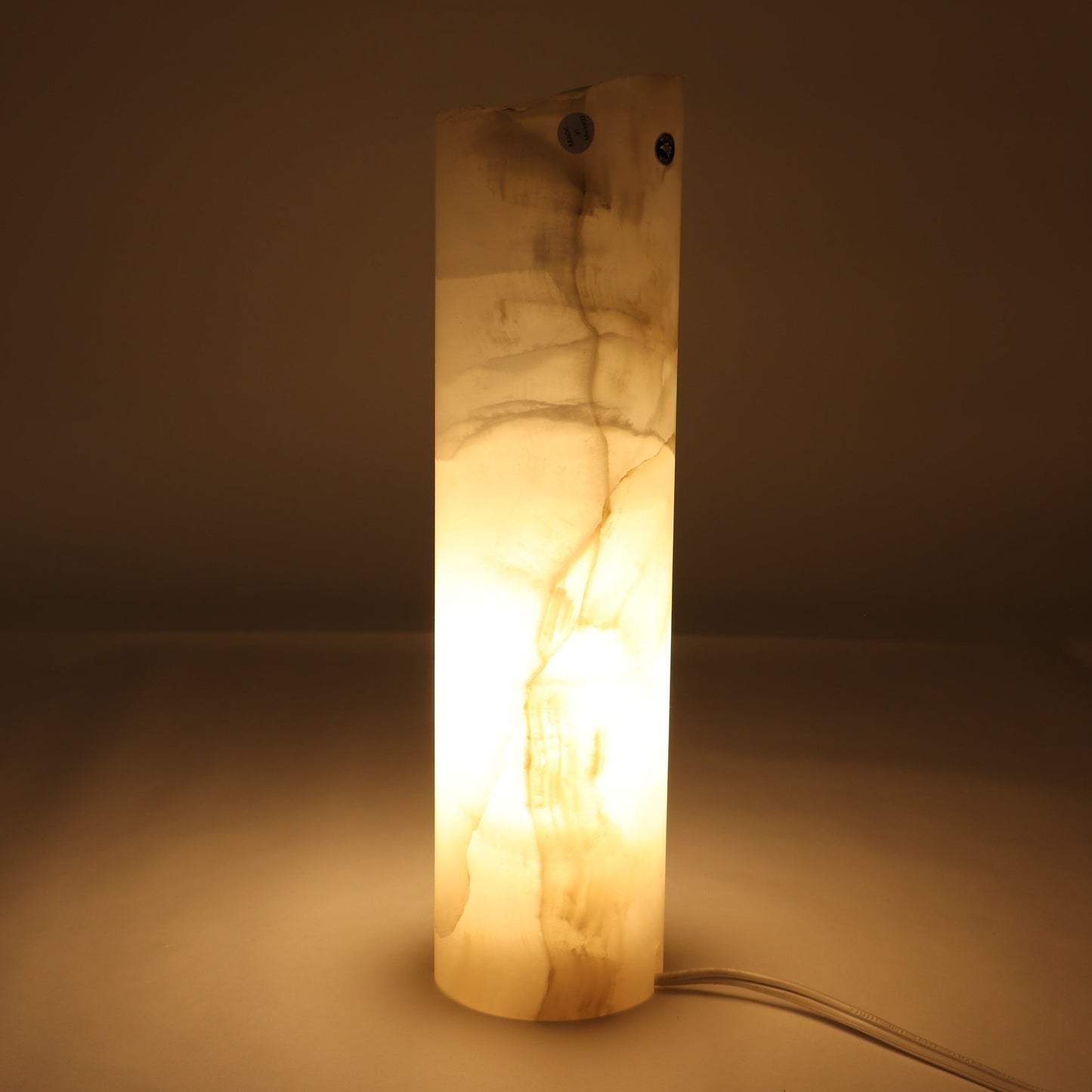 One 12" White Rough Top Onyx Lamp Blind