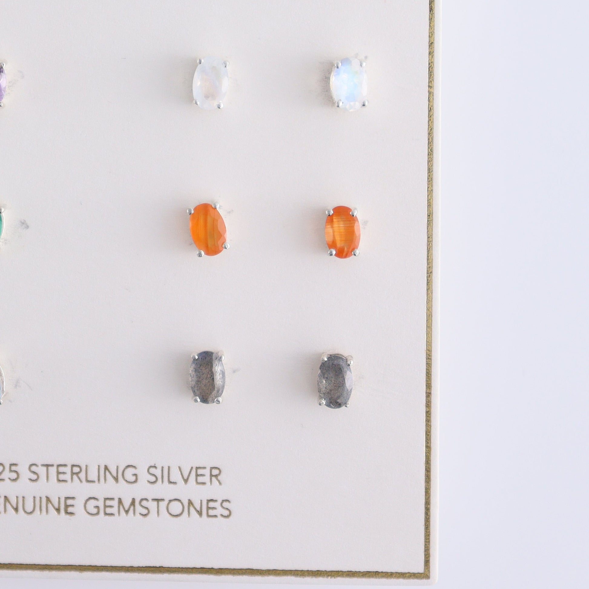 10 Pairs of Various Gemstones Earrings - Expert Wholesale and Supplier of Wholesale Crystals & Bulk Gemstones, ["Amethyst","Aquamarine","Black Onyx","carnelian","Citrine","earrings","Garnet","Green Onyx","Labradorite","onyx","Peridot","Rainbow Moonstone"]