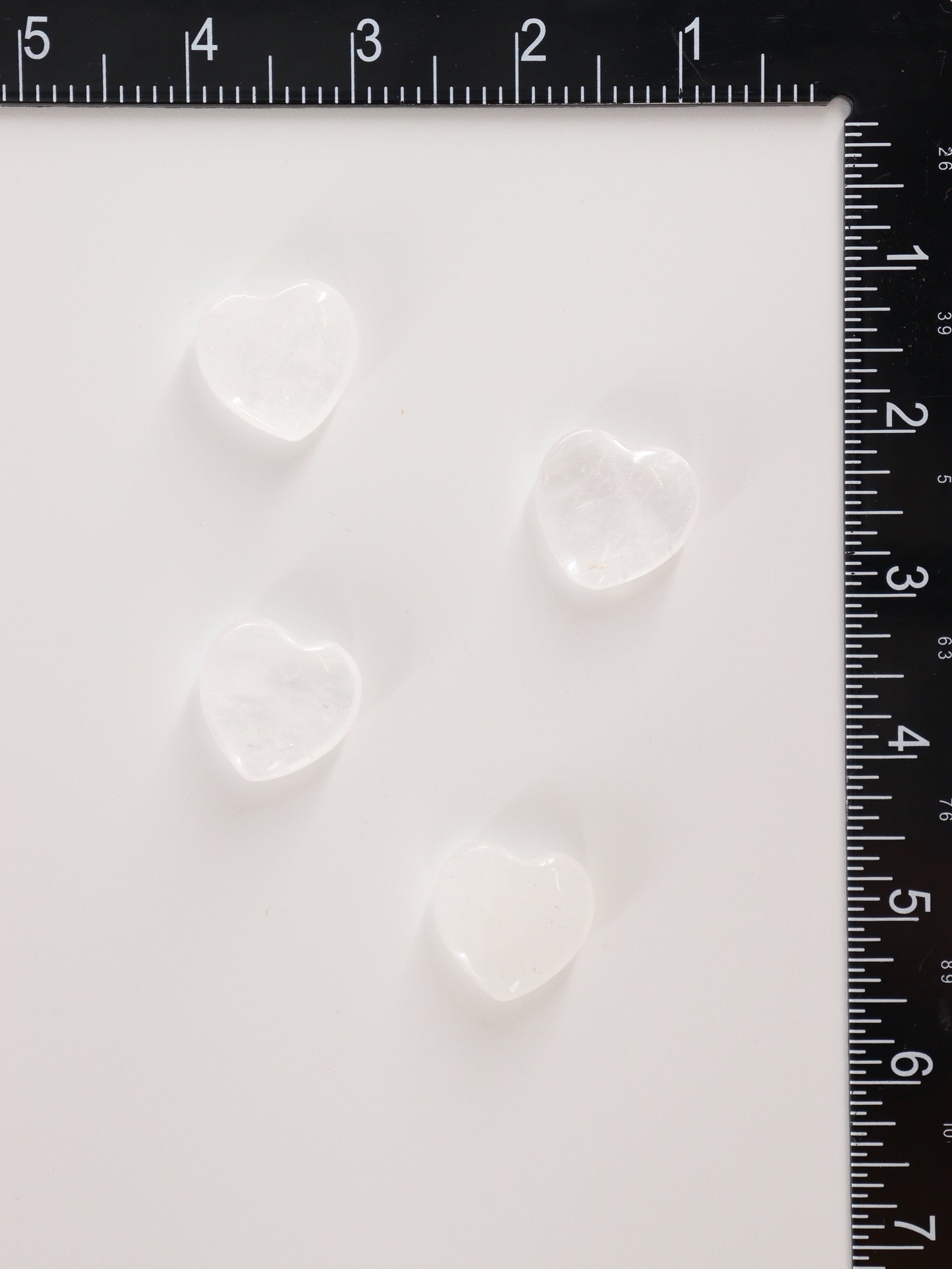 1/2kg Cleart Quartz Hearts - Expert Supplier of Wholesale Crystals & Bulk Gemstones