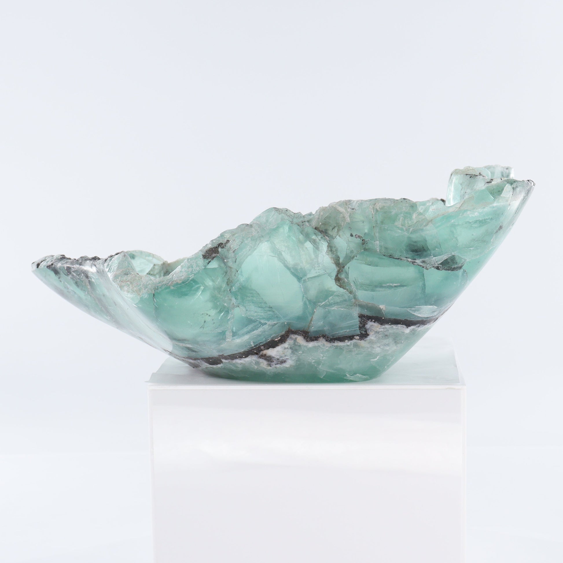 Fluorite Bowl - Expert Wholesale and Supplier of Wholesale Crystals & Bulk Gemstones, ["Bowls","Fluorite","Mexico"]