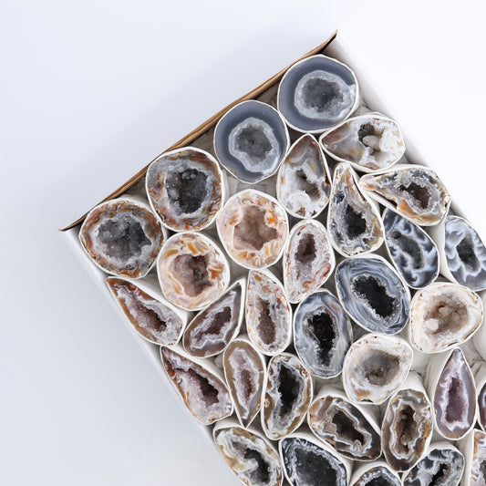 Agate Geodes Flat - Expert Wholesale and Supplier of Wholesale Crystals & Bulk Gemstones, ["Agate","Geodes"]