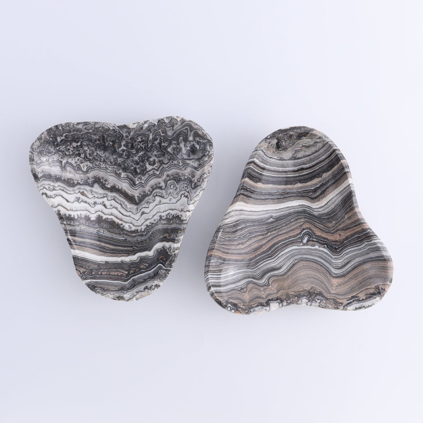 One Mexican Onyx/Calcite Black Zebra Triangular Bowl - Expert Wholesale and Supplier of Wholesale Crystals & Bulk Gemstones, ["bowl","Bowls","Calcite","Catalog Onyx","Decorative Dish","Mexico","onyx"]