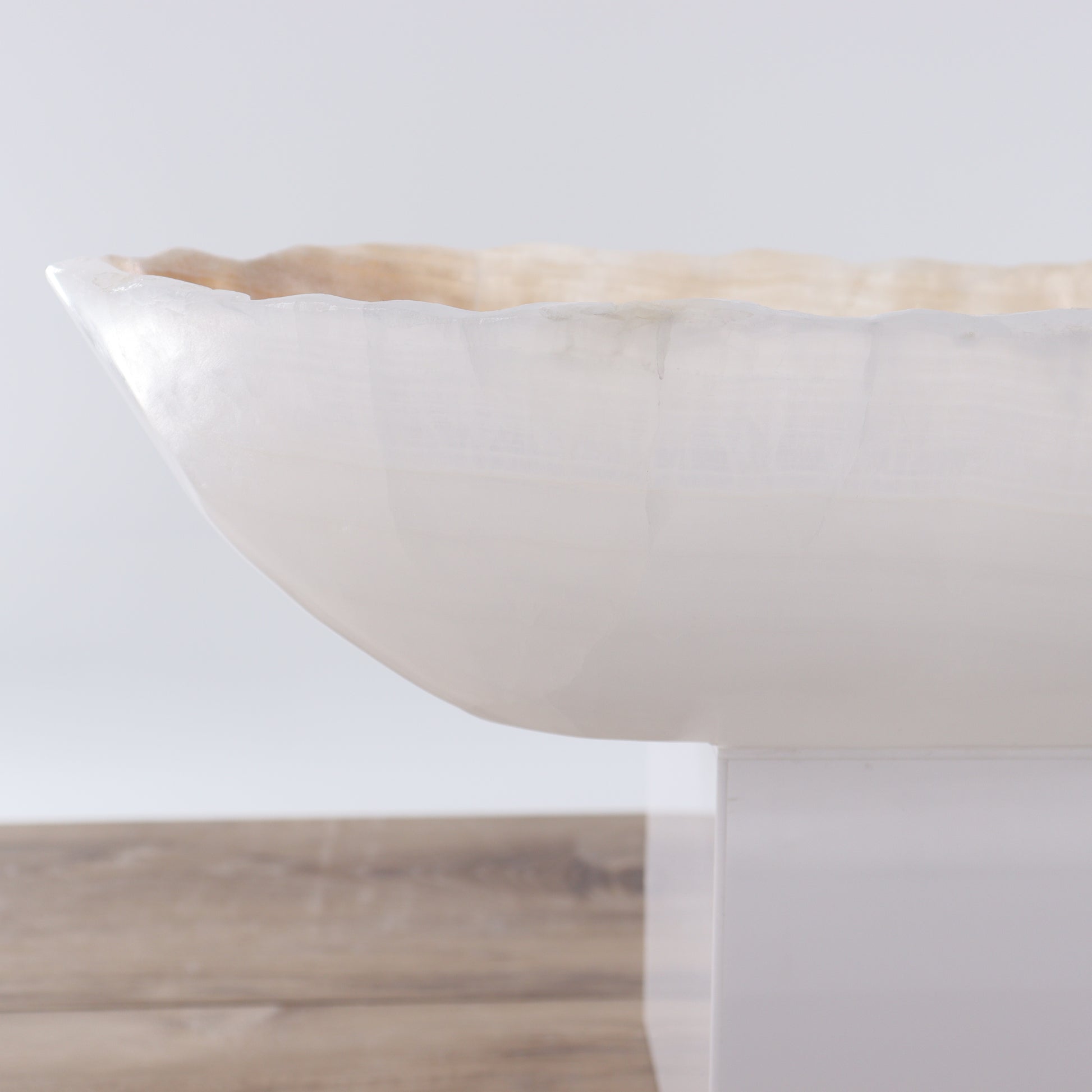 Mexican Onyx/Calcite Canoe Bowl - Expert Wholesale and Supplier of Wholesale Crystals & Bulk Gemstones, ["Bowls","Calcite","canoe","Mexico","onyx"]
