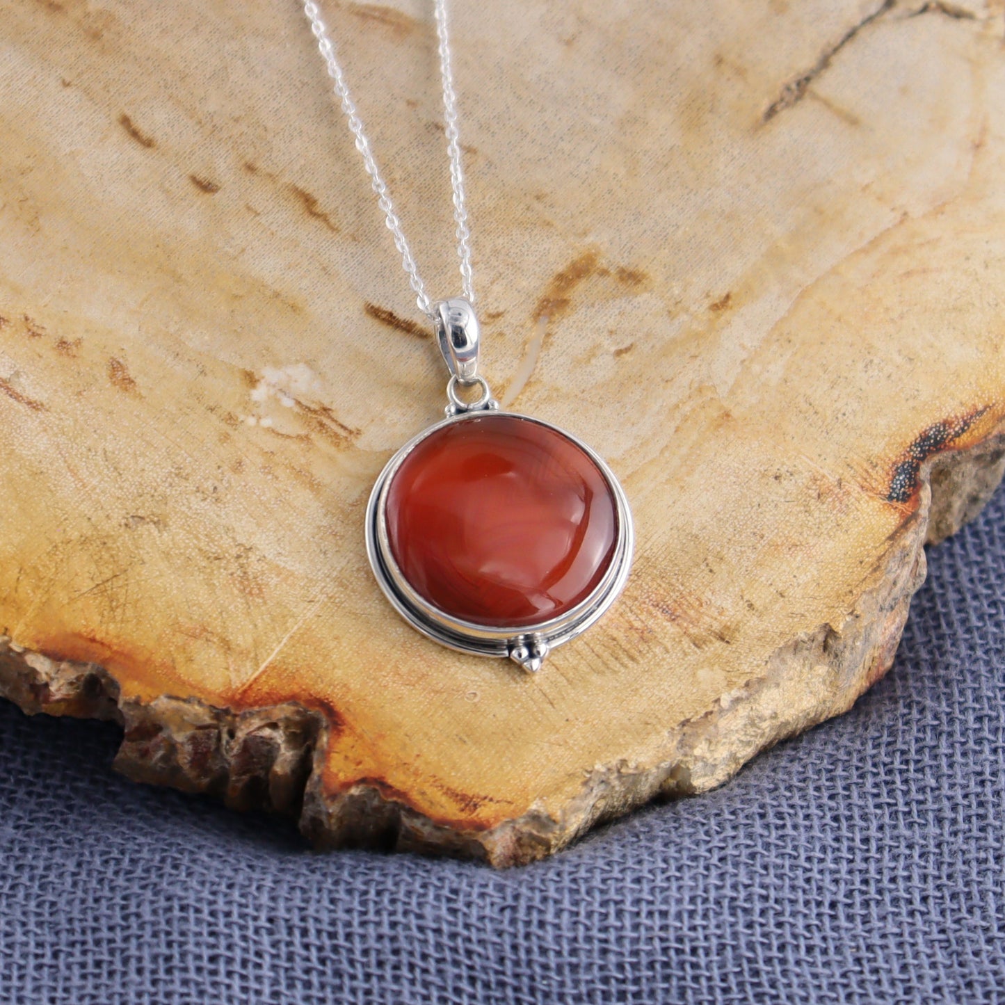 One Carnelian Sterling Silver Pendant (chain not included) - Expert Wholesale and Supplier of Wholesale Crystals & Bulk Gemstones, ["carnelian","Pendant","sterling silver"]