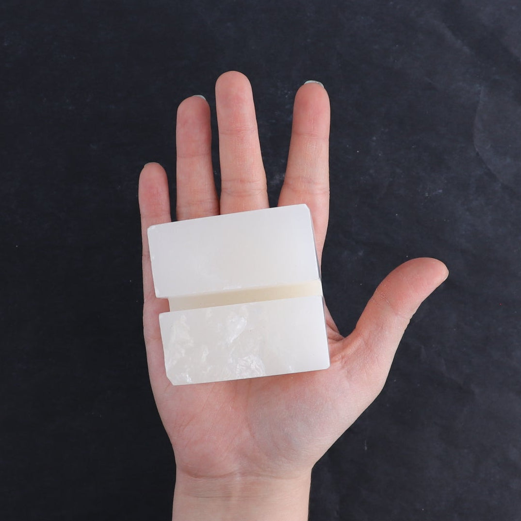 One Card Holder Mexican Onyx/Calcite White