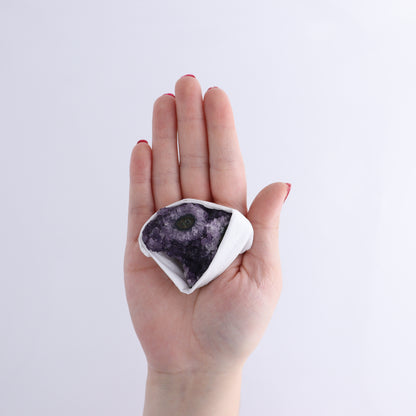 Uruguay Amethyst Clusters with "Eyes" Flat of 12 - Expert Wholesale and Supplier of Wholesale Crystals & Bulk Gemstones, ["Amethyst","Clusters","Eyes Amethyst","Uruguay"]