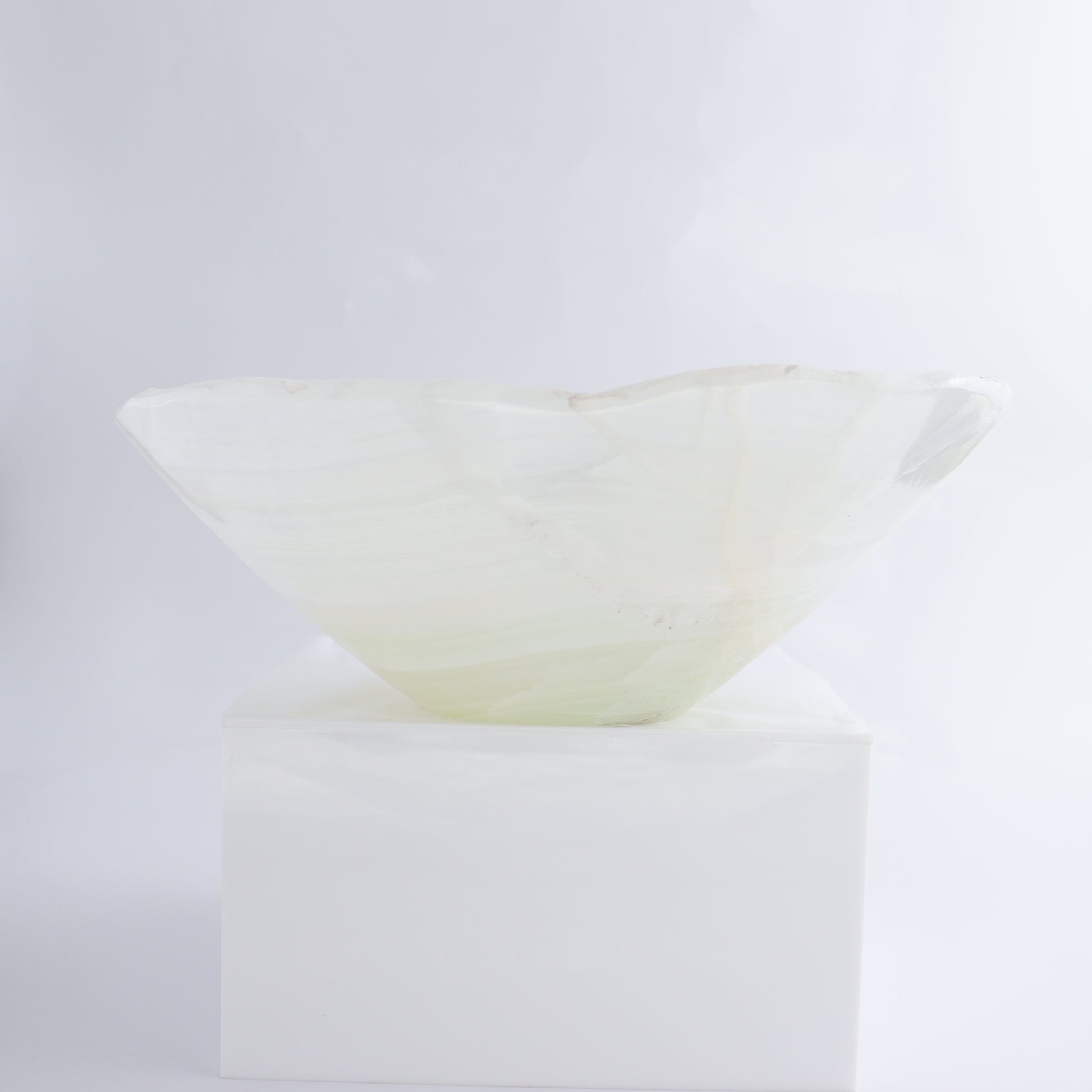 Onyx Bowl - Expert Wholesale and Supplier of Wholesale Crystals & Bulk Gemstones, ["Bowls","Mexico","onyx"]