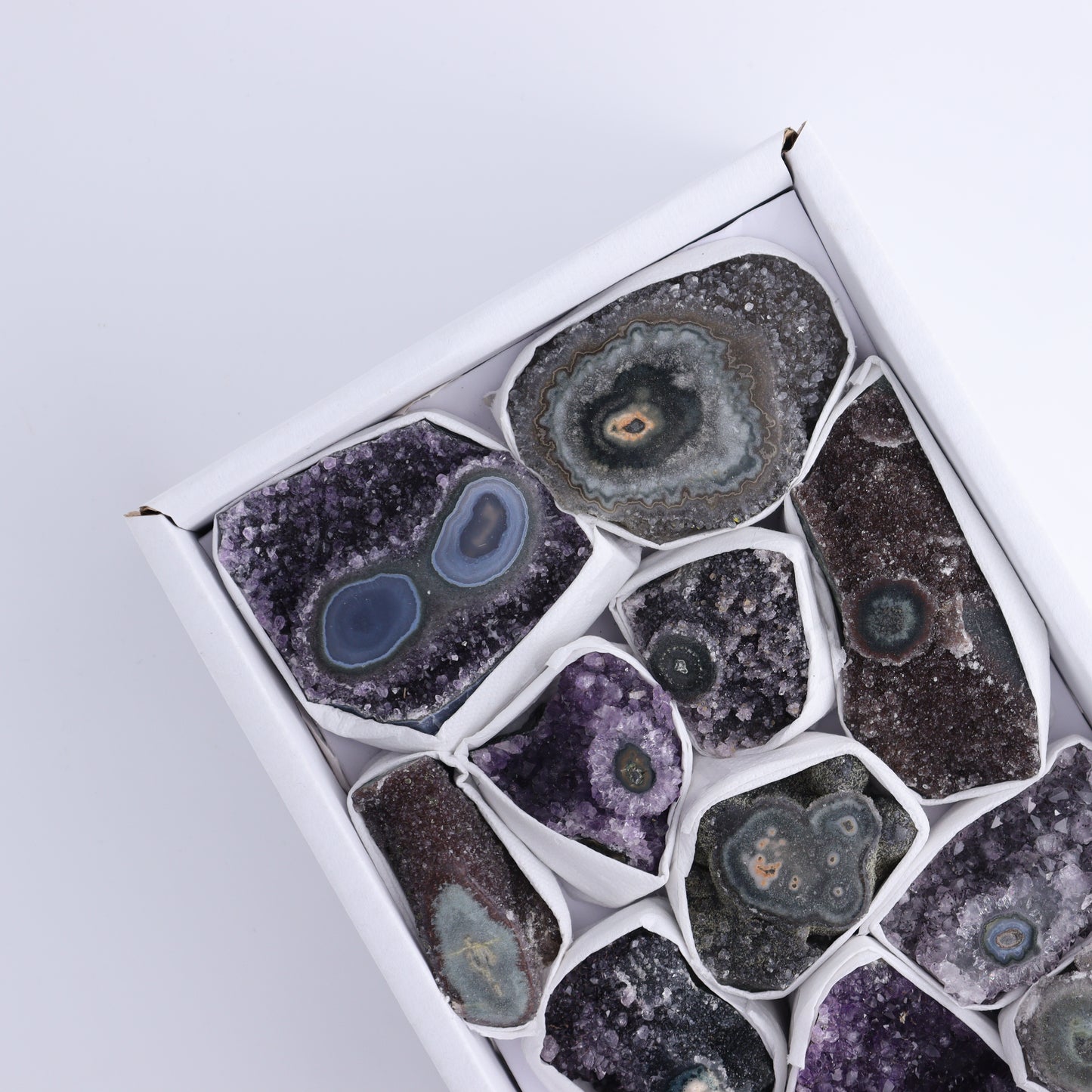 Uruguay Amethyst Clusters with "Eyes" Flat of 12 - Expert Wholesale and Supplier of Wholesale Crystals & Bulk Gemstones, ["Amethyst","Clusters","Eyes Amethyst","Uruguay"]