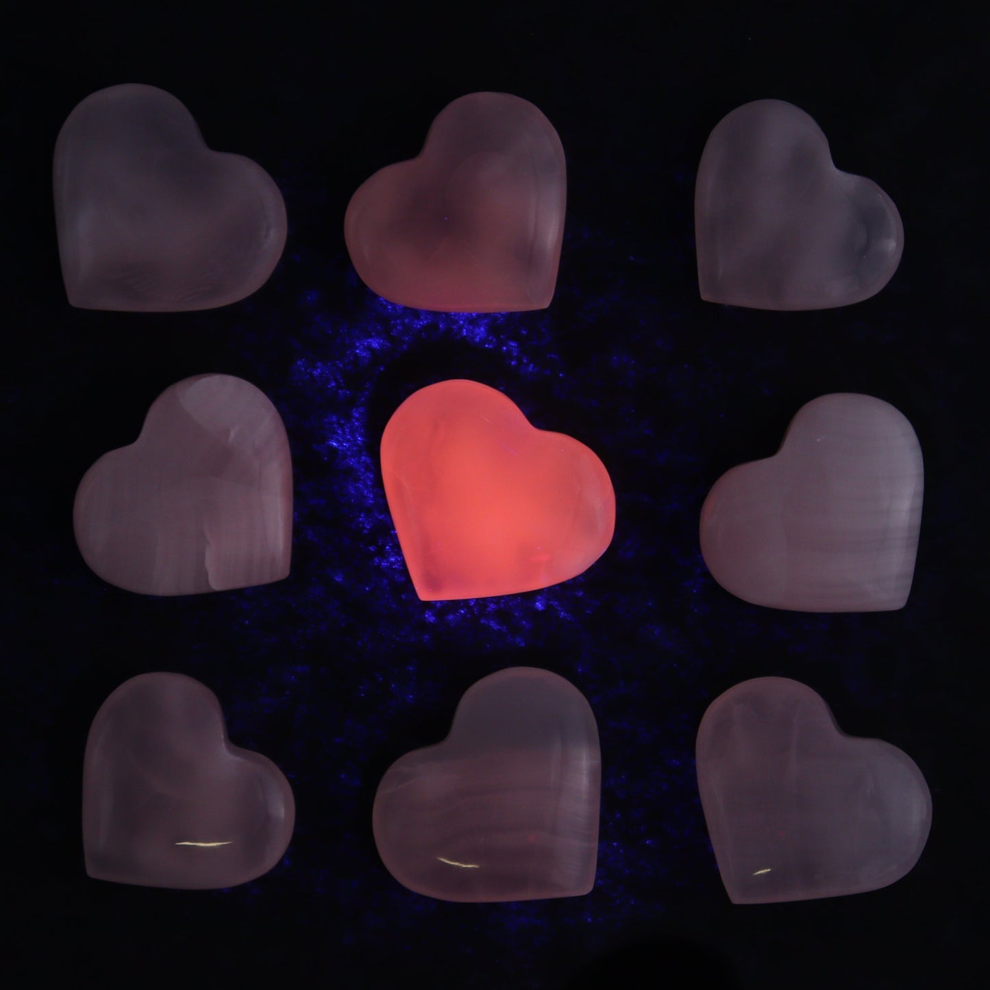 One Mangano Calcite Little Heart - Expert Wholesale and Supplier of Wholesale Crystals & Bulk Gemstones, ["Calcite","Hearts","Mangano Calcite","manganocalcite","Pakistan"]