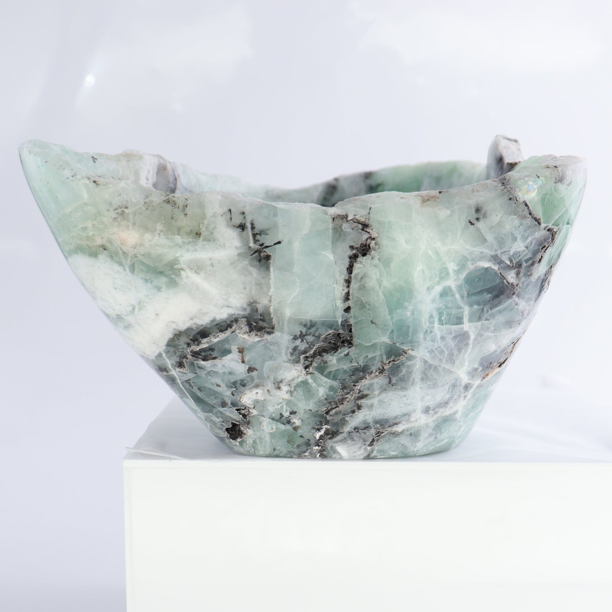 Fluorite Bowl - Expert Wholesale and Supplier of Wholesale Crystals & Bulk Gemstones, ["Bowls","Fluorite","Mexico"]