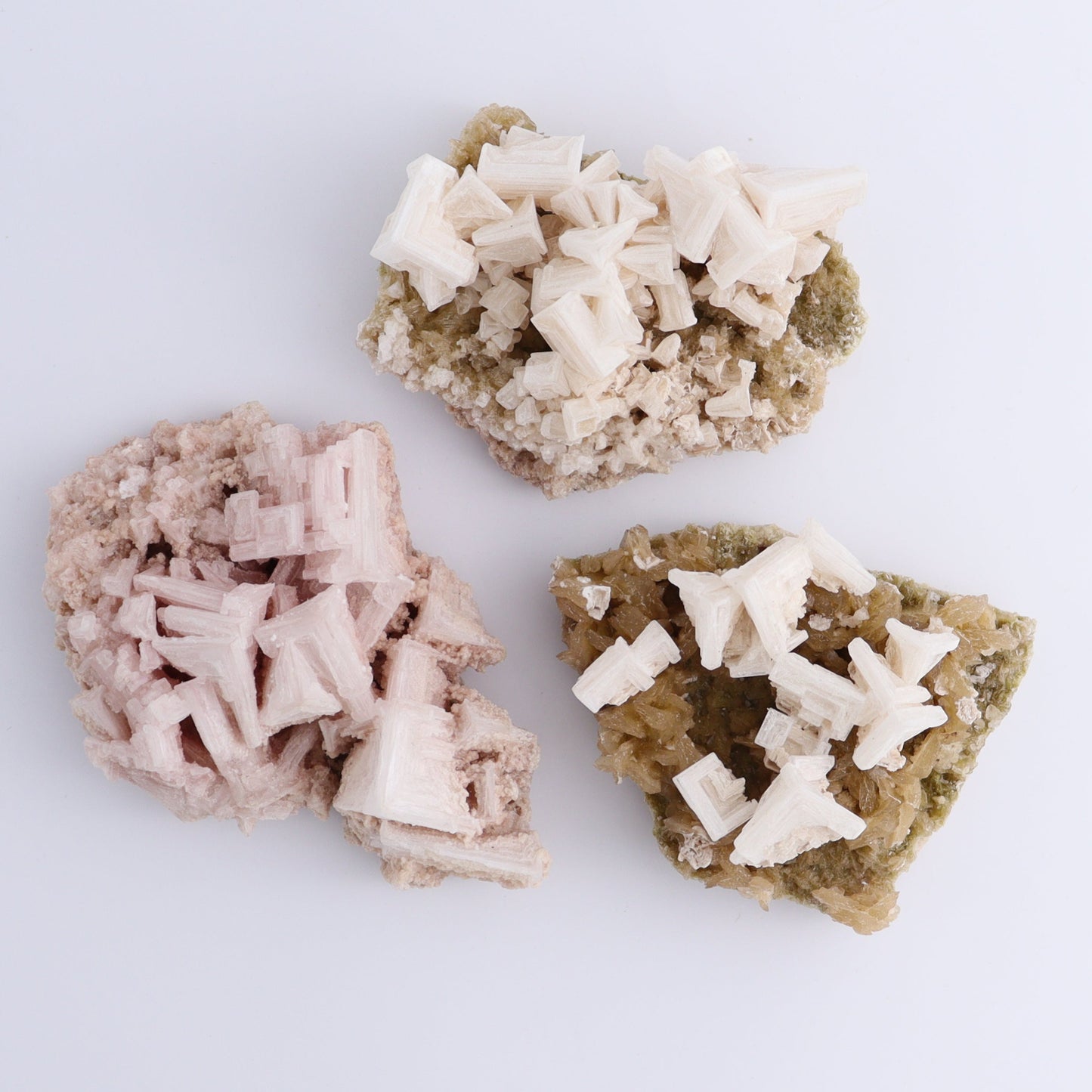 Trona ps. After Halite and Halite from Owens Lake Set of 6 - Expert Wholesale and Supplier of Wholesale Crystals & Bulk Gemstones, ["Halite","halite on trona","United States"]