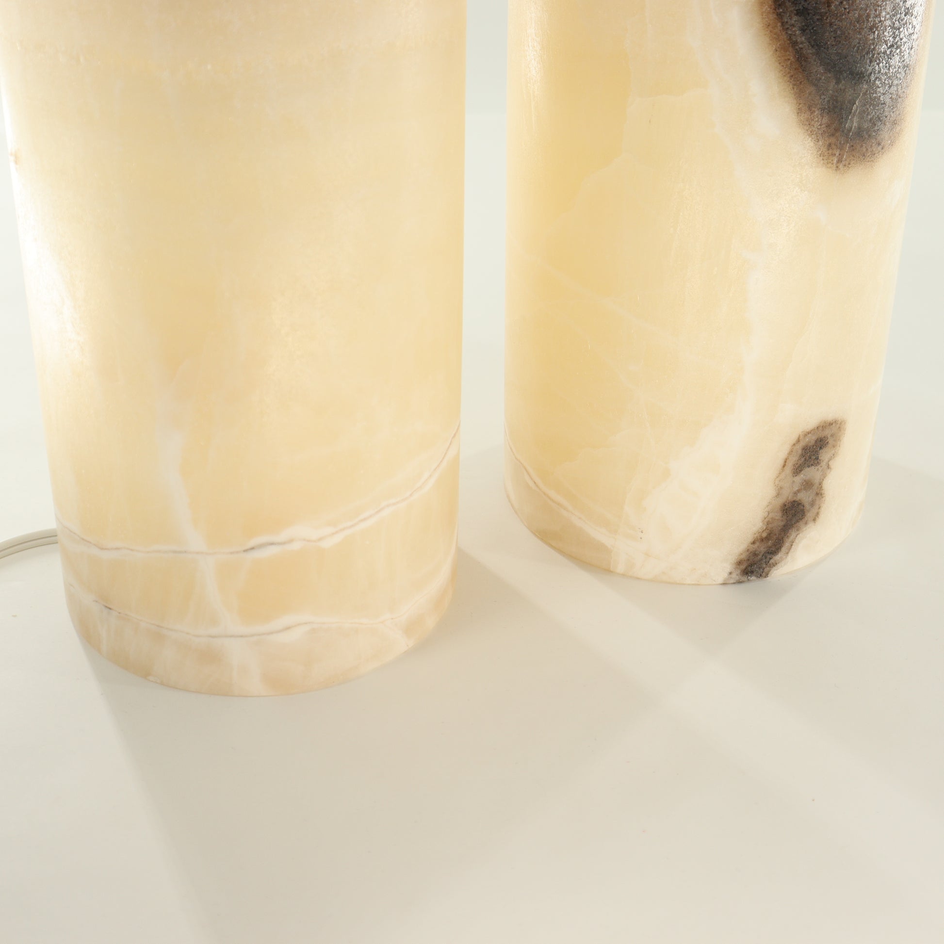 Onyx Lamps Set of 2 - Expert Wholesale and Supplier of Wholesale Crystals & Bulk Gemstones, ["Lamps","Mexico","onyx"]