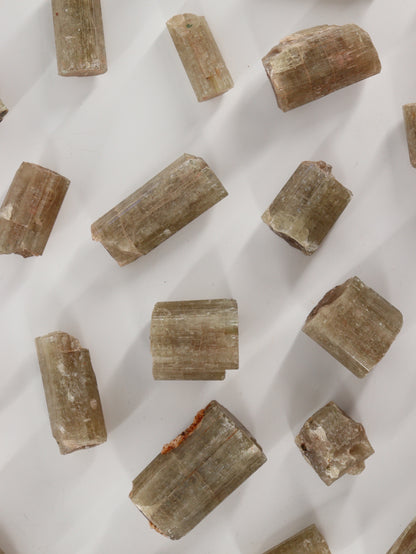 Moroccan Apatite - Expert Wholesale and Supplier of Wholesale Crystals & Bulk Gemstones, []