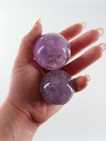 Amethyst Spheres Set of 6 - Expert Supplier of Wholesale Crystals & Bulk Gemstones