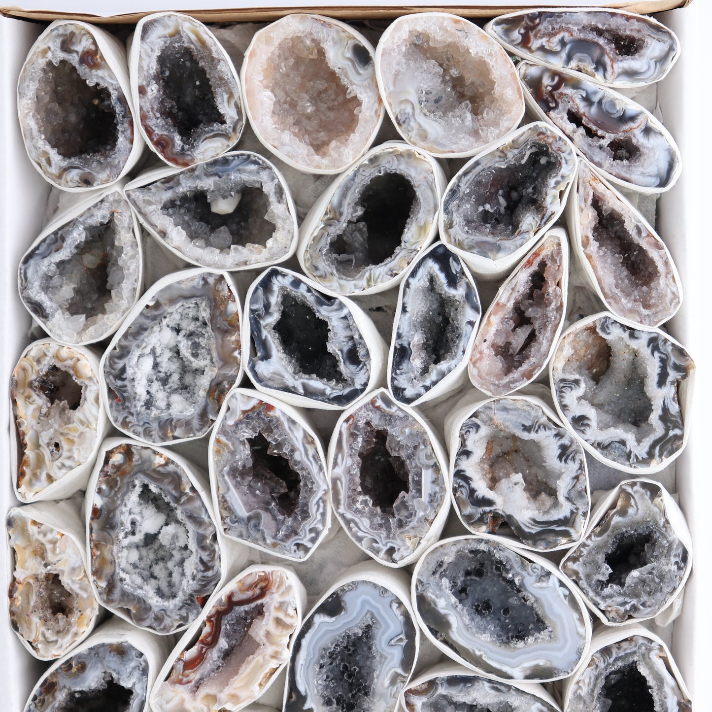 Agate Geodes Flat - Expert Wholesale and Supplier of Wholesale Crystals & Bulk Gemstones, ["Agate","Geodes"]