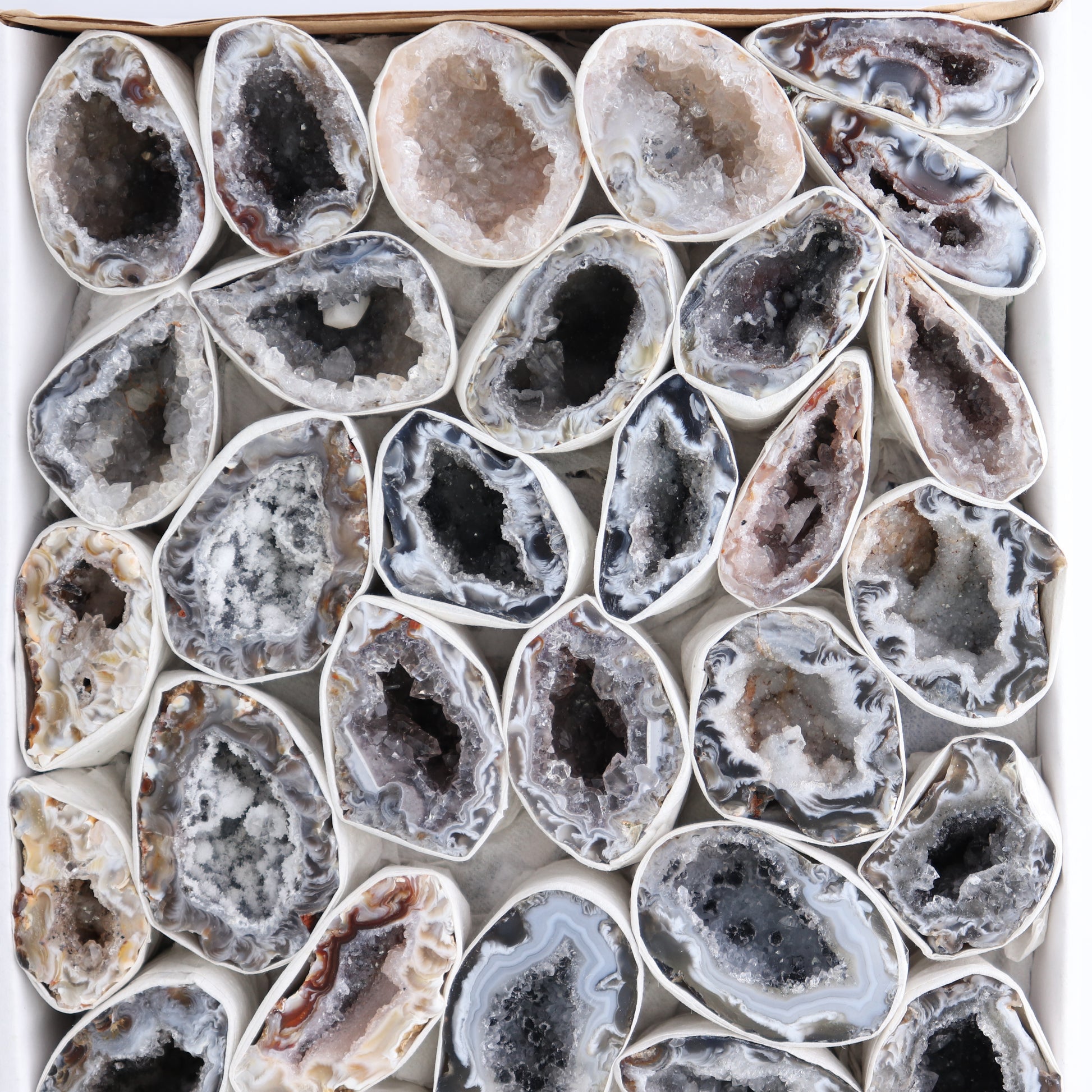 Agate Geodes Flat - Expert Wholesale and Supplier of Wholesale Crystals & Bulk Gemstones, ["Agate","Geodes"]