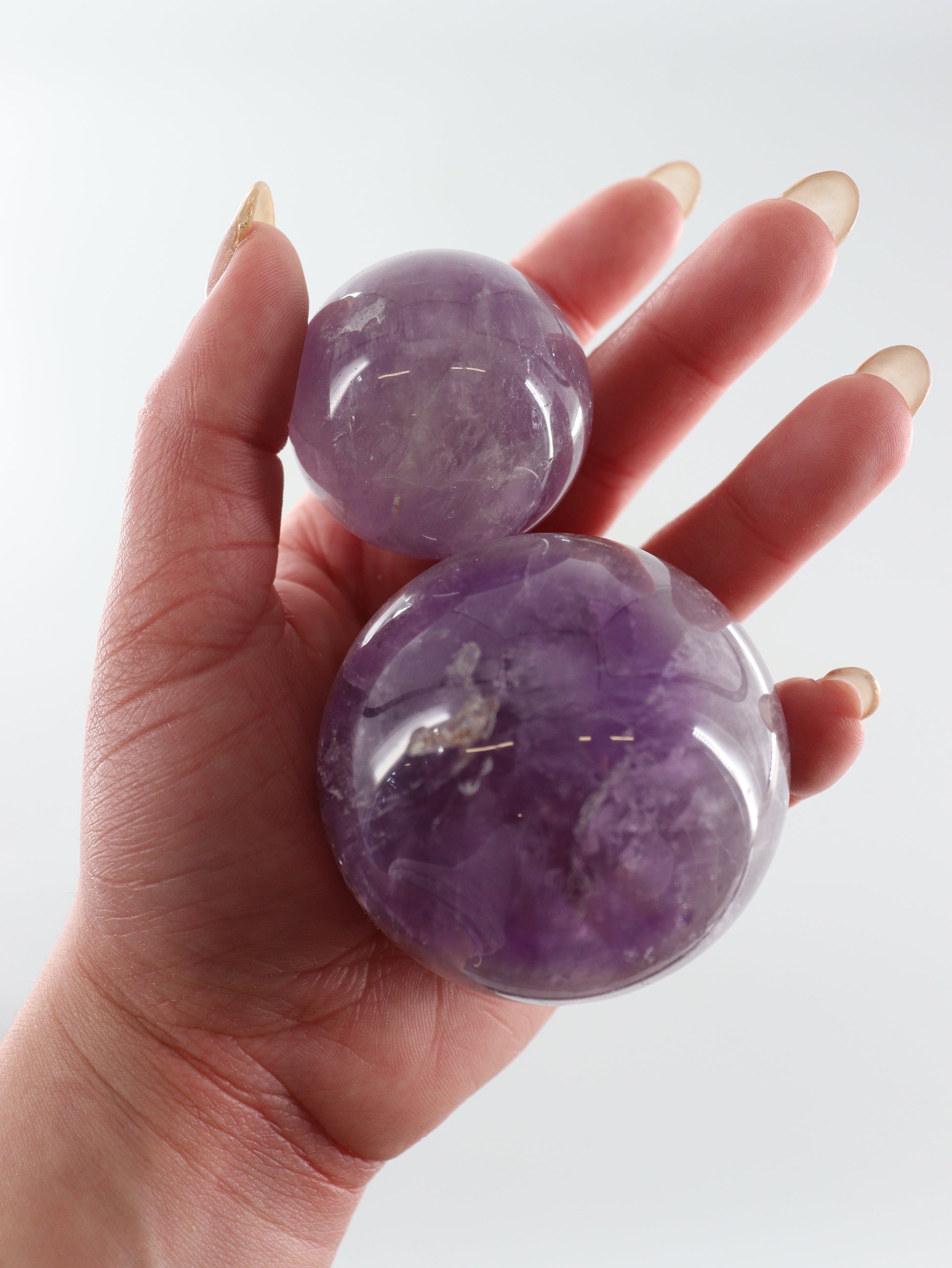 Amethyst Spheres Set of 6 - Expert Supplier of Wholesale Crystals & Bulk Gemstones