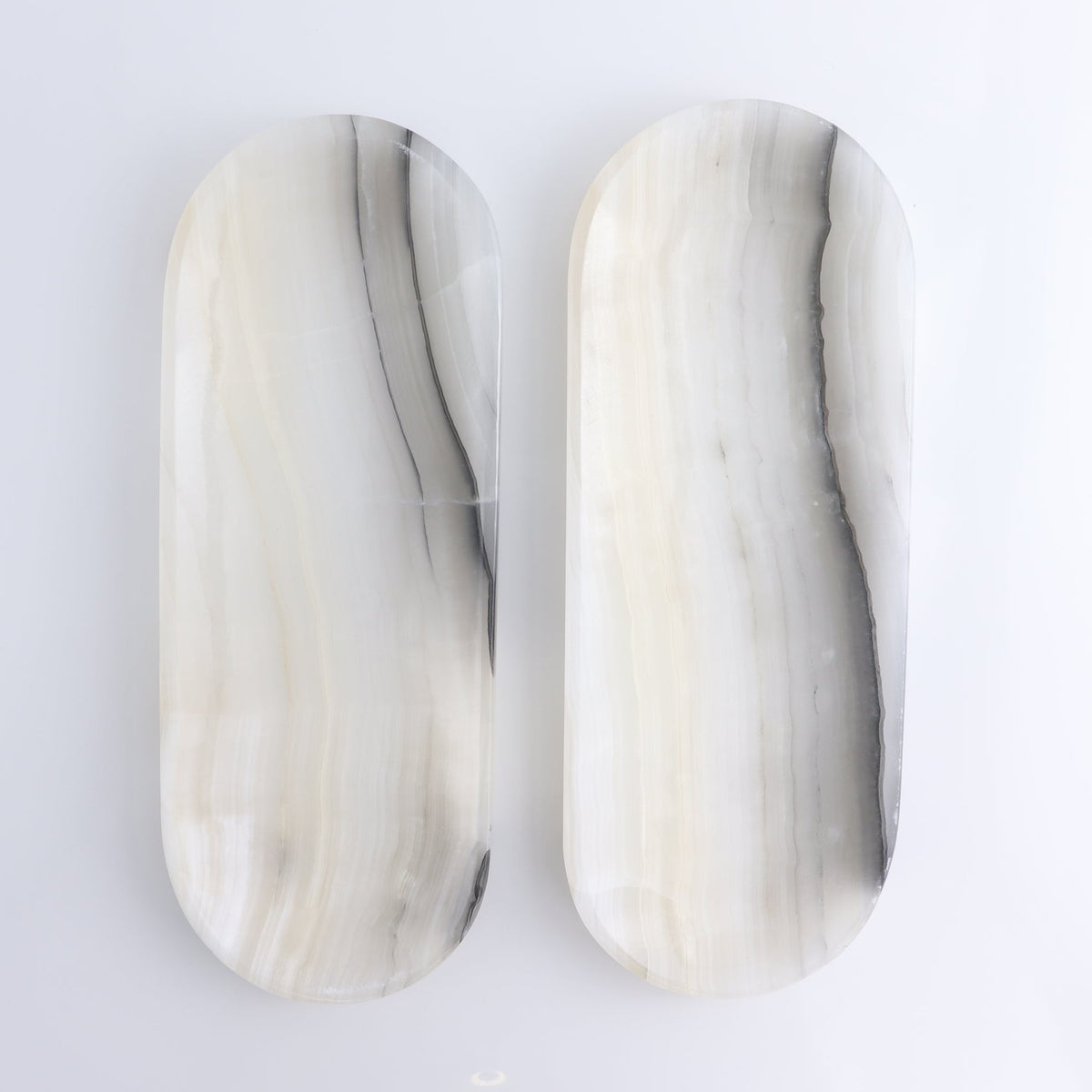 One Oval Dish Mexican Onyx/Calcite White & Grey