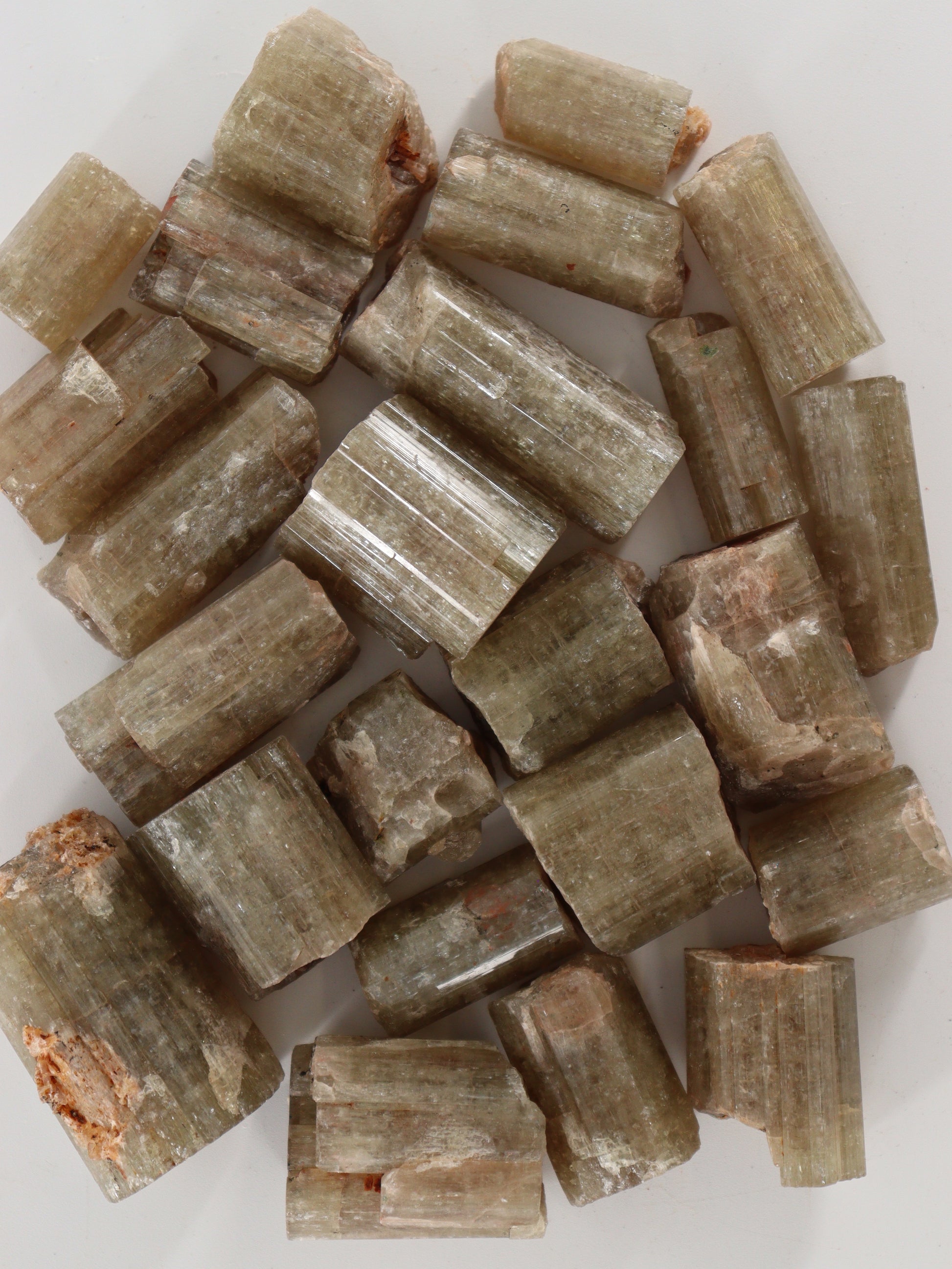 Moroccan Apatite - Expert Wholesale and Supplier of Wholesale Crystals & Bulk Gemstones, []