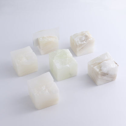 One Card Holder Mexican Onyx/Calcite White