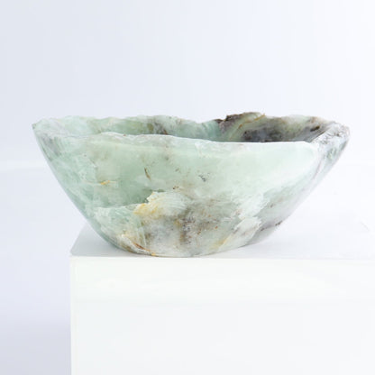 Fluorite Bowl 8"