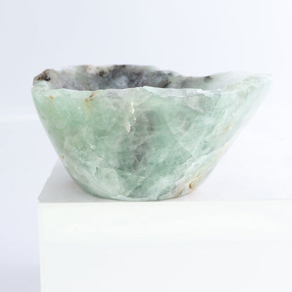 Fluorite Bowl 8"