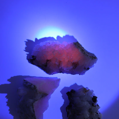 UV Reactive Calcite Flat Set of 18 - Expert Wholesale and Supplier of Wholesale Crystals & Bulk Gemstones, ["Calcite","Freeform","Freeforms","Mexico"]