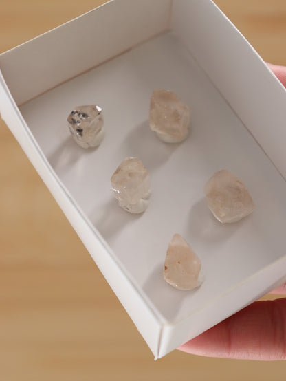 Rough Topaz Set of 5 - Expert Wholesale and Supplier of Wholesale Crystals & Bulk Gemstones, []