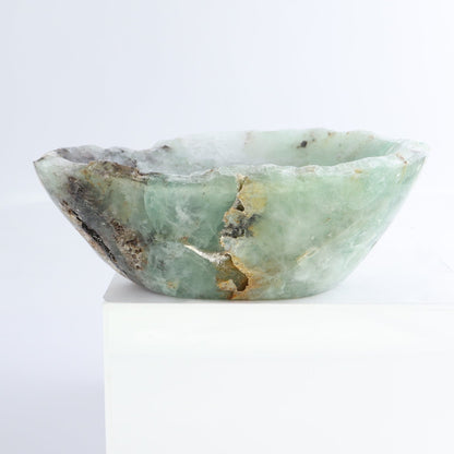 Fluorite Bowl 8"