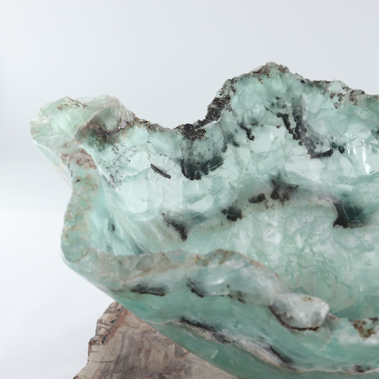 Fluorite Bowl 18"
