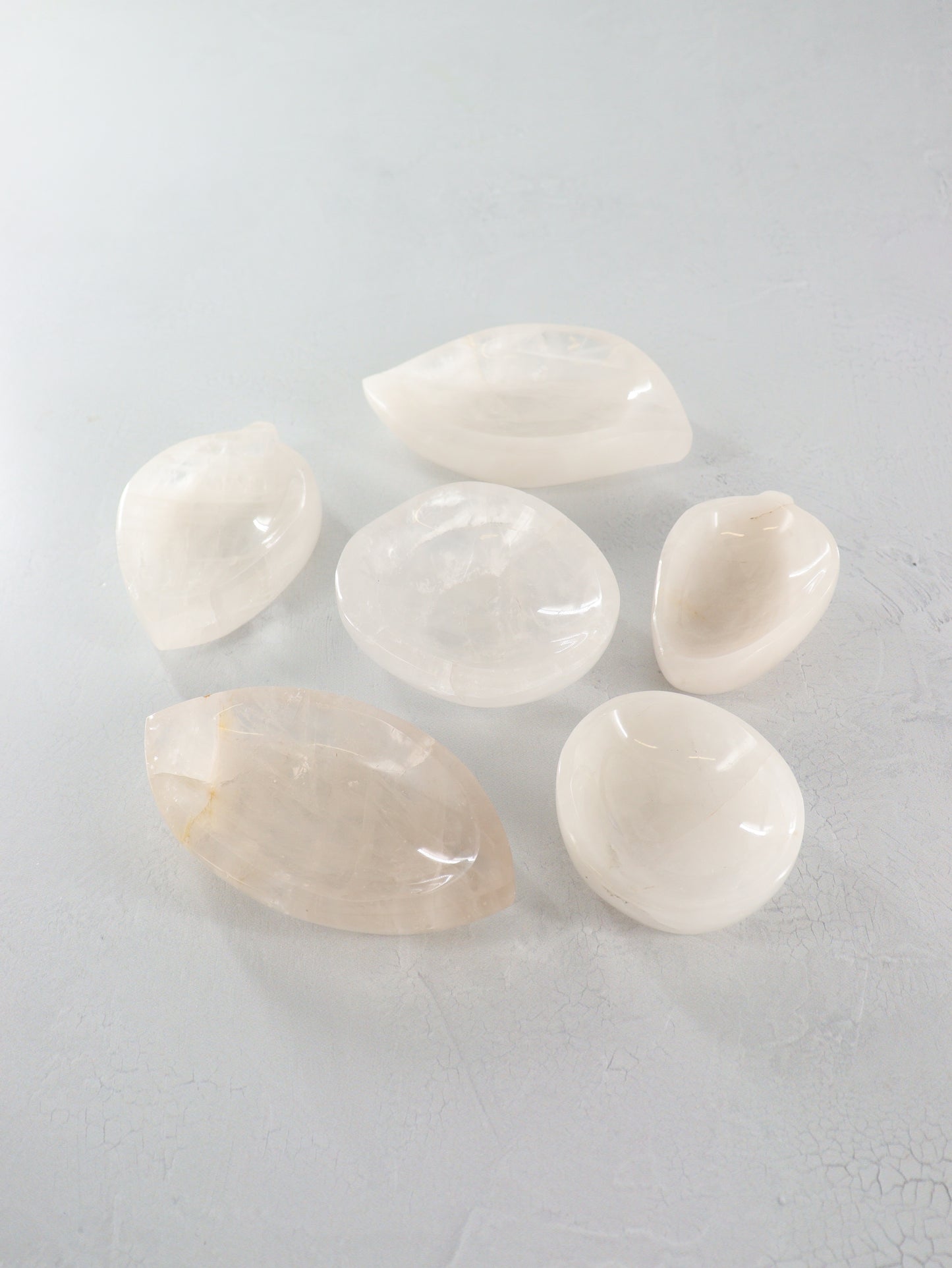 Clear Quartz Bowls Set of 6 - Expert Wholesale and Supplier of Wholesale Crystals & Bulk Gemstones, []