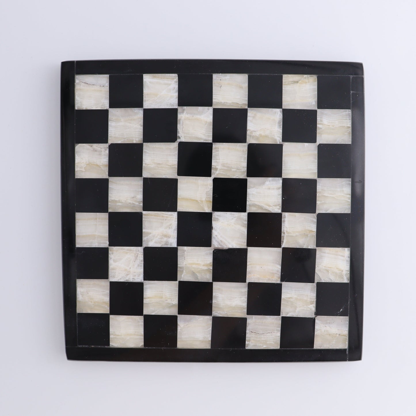 Small Onyx and Marble Chess Set (Black and White) - Expert Wholesale and Supplier of Wholesale Crystals & Bulk Gemstones, ["Black Marble","Catalog Onyx","Marble","onyx"]
