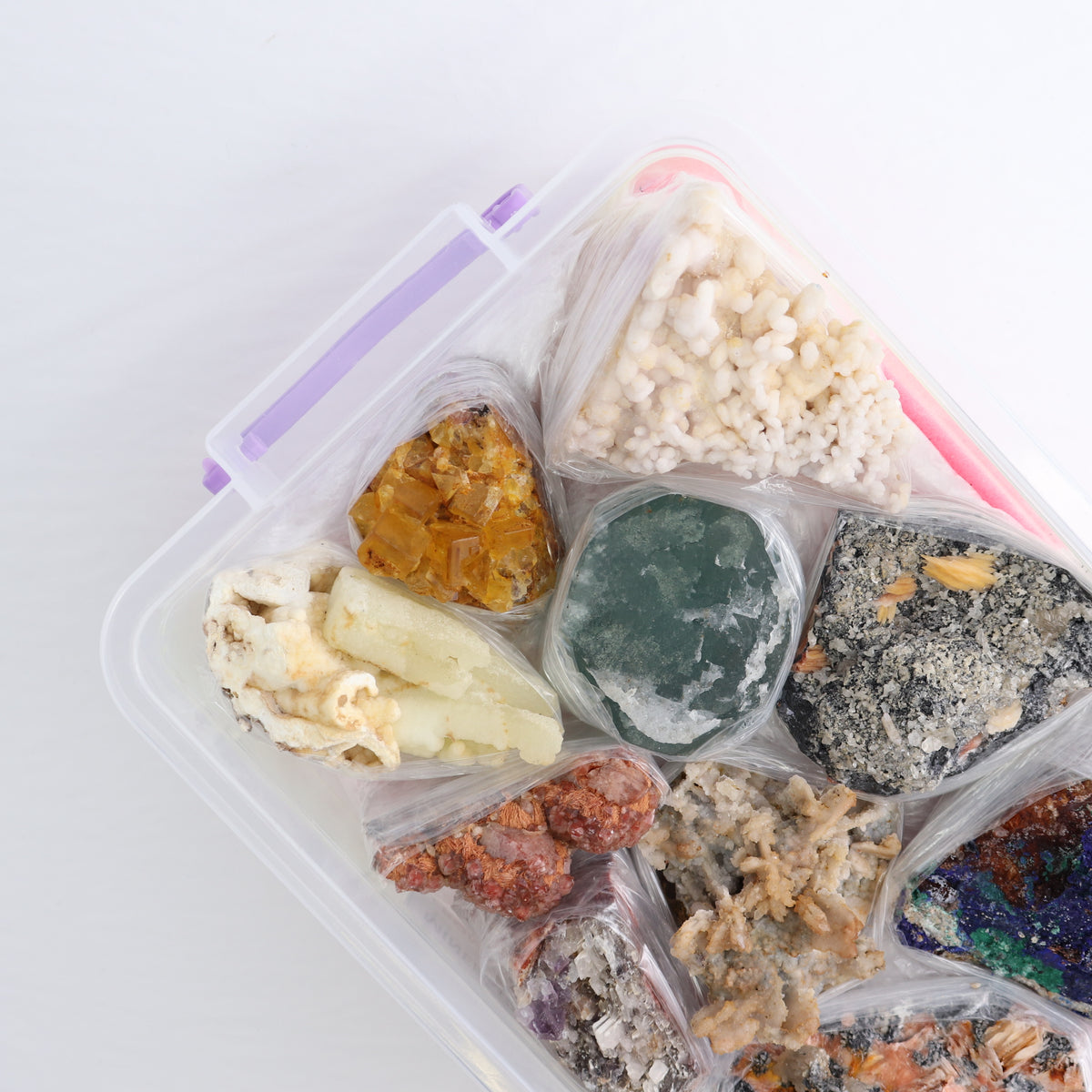 Mixed Minerals Flat from Morocco | Mi Esperanza Minerals | Supplier of Crystals and Onyx