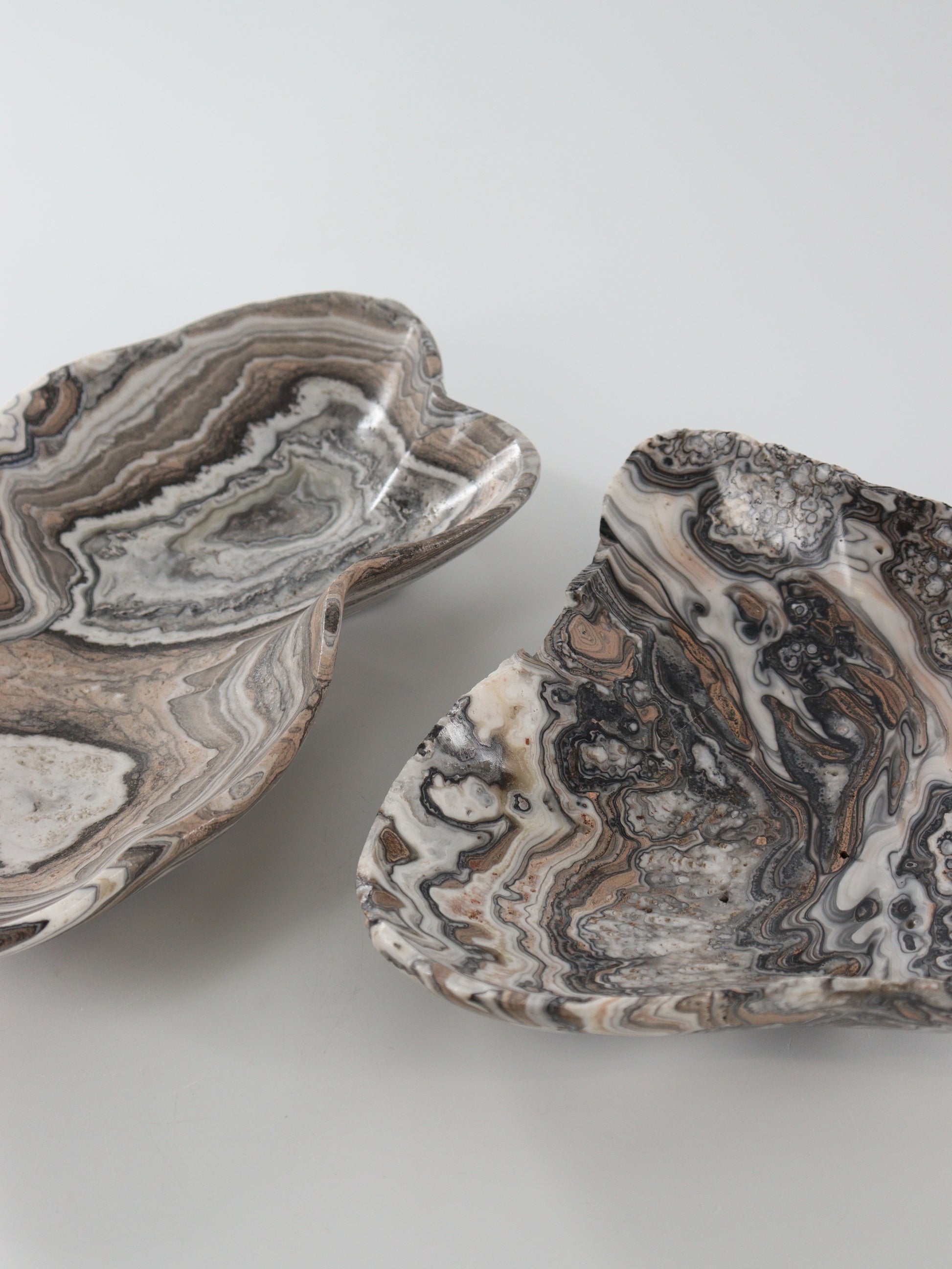 Zebra Onyx Bowls Set of 2 - Expert Wholesale and Supplier of Wholesale Crystals & Bulk Gemstones, []
