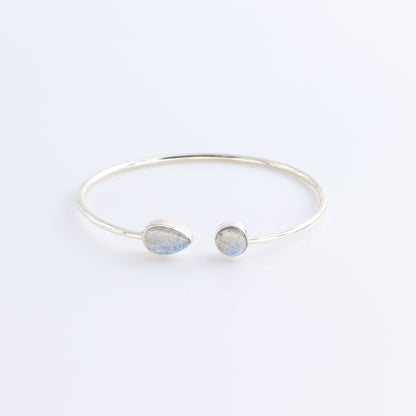 One Labradorite Sterling Silver Bracelet - Expert Wholesale and Supplier of Wholesale Crystals & Bulk Gemstones, ["Bracelet","bracelets","Labradorite"]