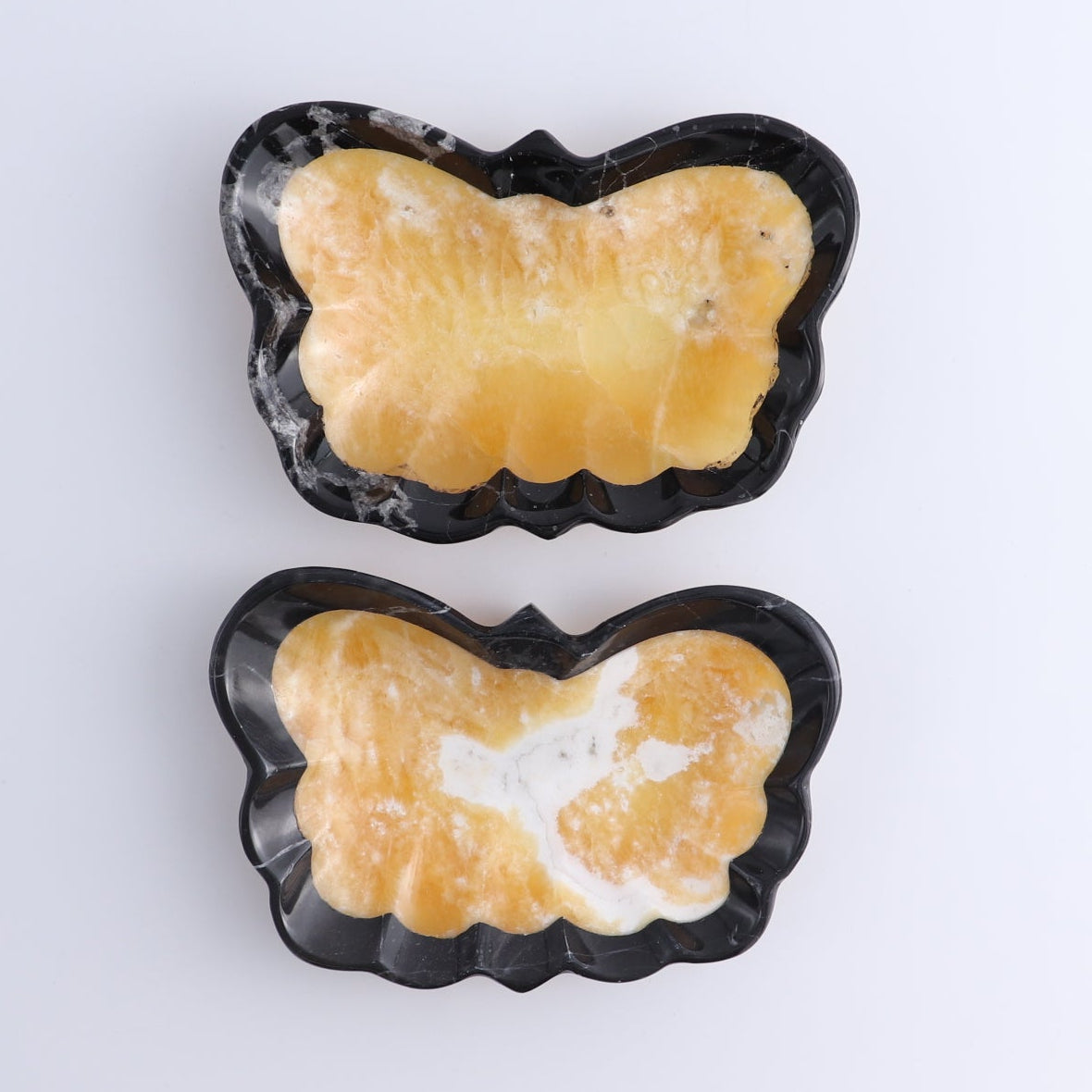One Butterfly Bowl Mexican Onyx/Calcite Orange with Black Marble Polished Edge