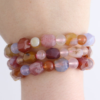 One Gobi Agate Bracelet