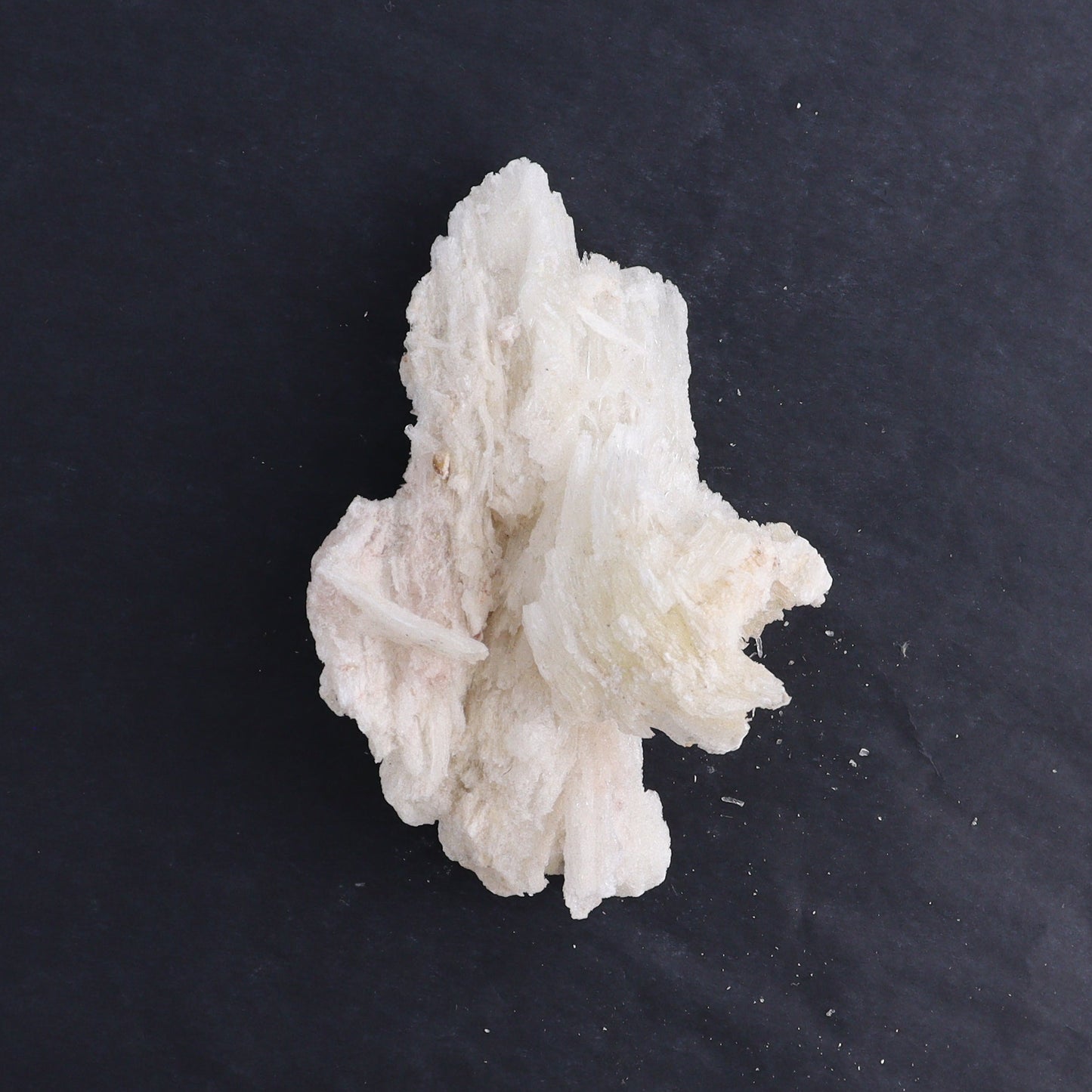 Mexican Calcite Clusters Set of 5 - Expert Wholesale and Supplier of Wholesale Crystals & Bulk Gemstones, ["Calcite","close_50","Clusters","Mexico"]