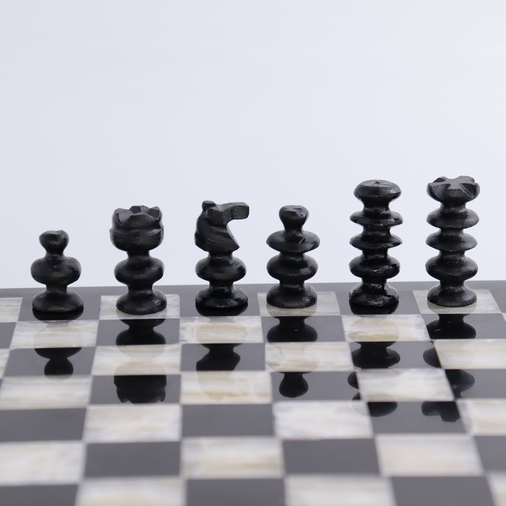 Small Onyx and Marble Chess Set (Black and White) - Expert Wholesale and Supplier of Wholesale Crystals & Bulk Gemstones, ["Black Marble","Catalog Onyx","Marble","onyx"]
