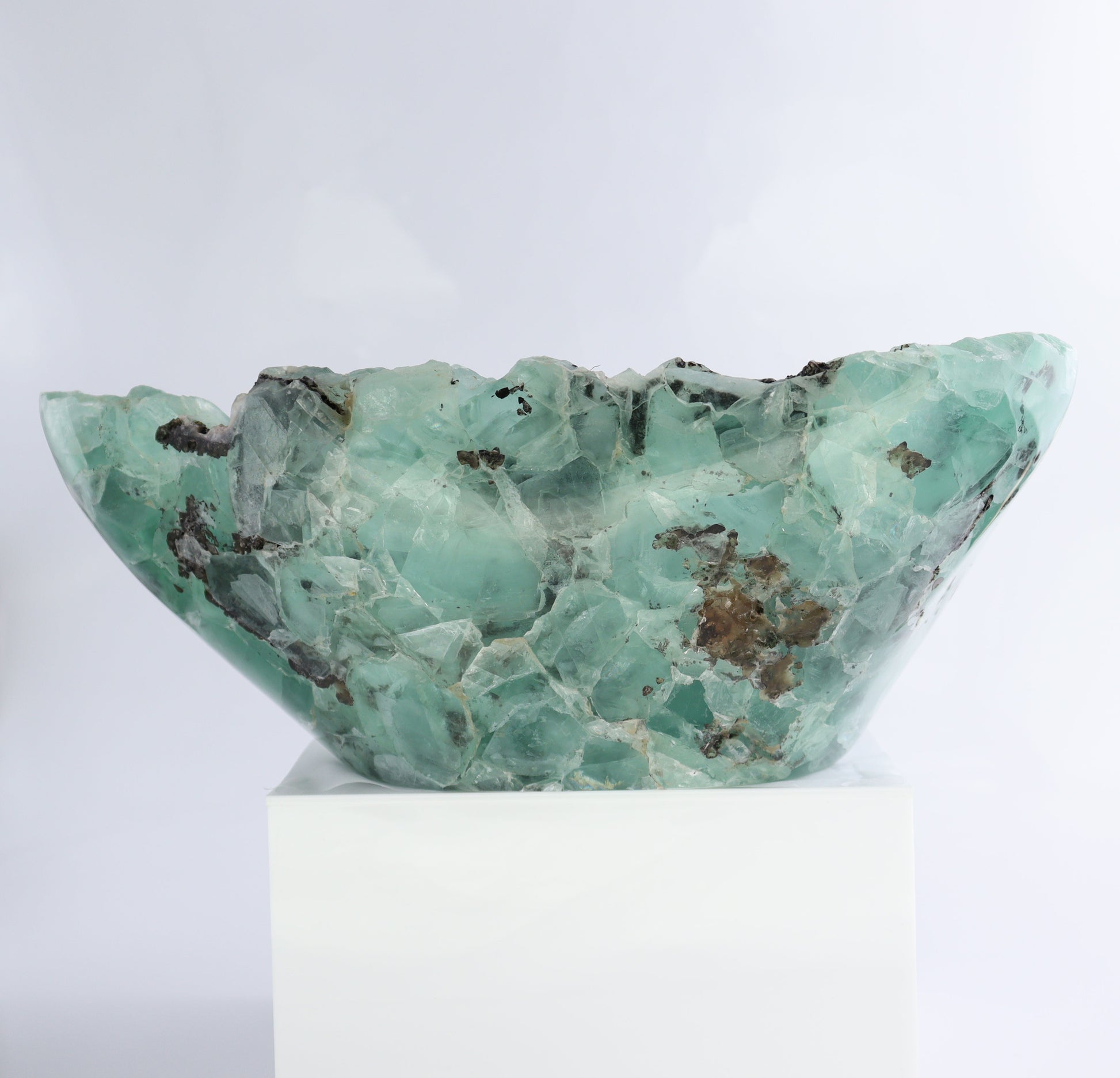 Fluorite Bowl - Expert Wholesale and Supplier of Wholesale Crystals & Bulk Gemstones, ["Bowls","Fluorite","Mexico"]