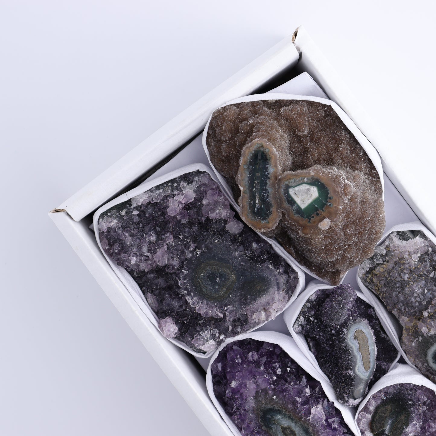 Uruguay Amethyst Clusters with "Eyes" Flat of 8 - Expert Wholesale and Supplier of Wholesale Crystals & Bulk Gemstones, []