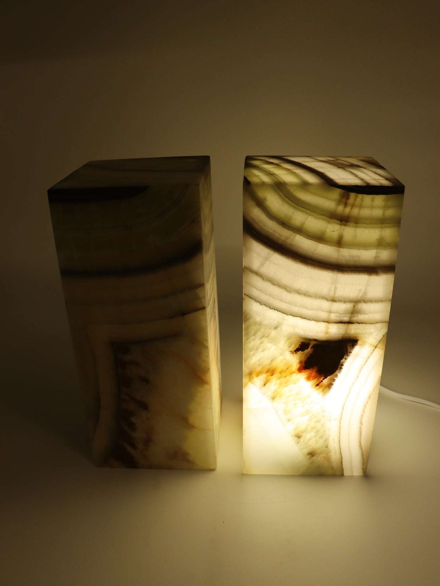 Onyx Lamps Set of 2 - Expert Wholesale and Supplier of Wholesale Crystals & Bulk Gemstones, []
