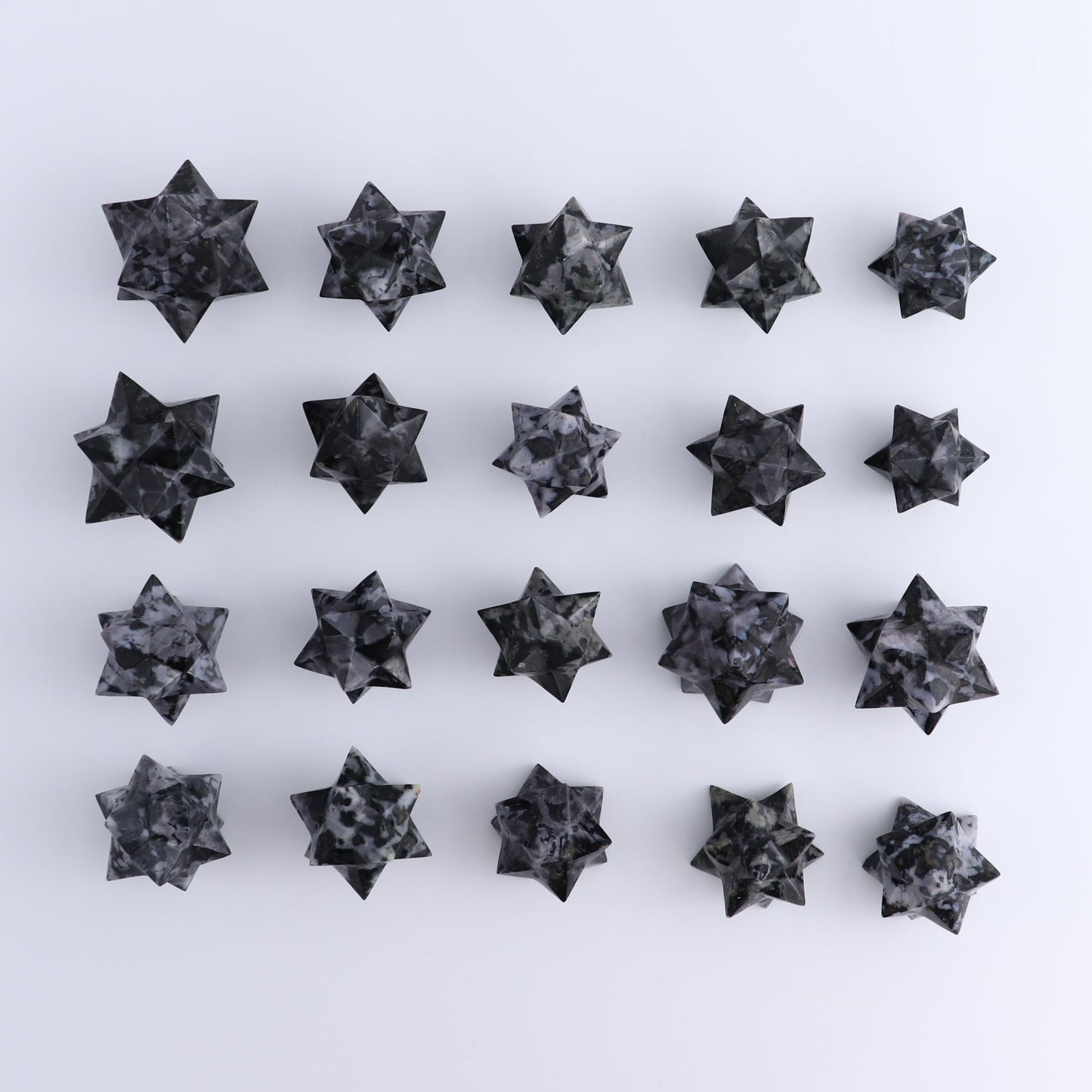 Indigo Gabbro Stars Set of 16 & 4 Cut Base Star