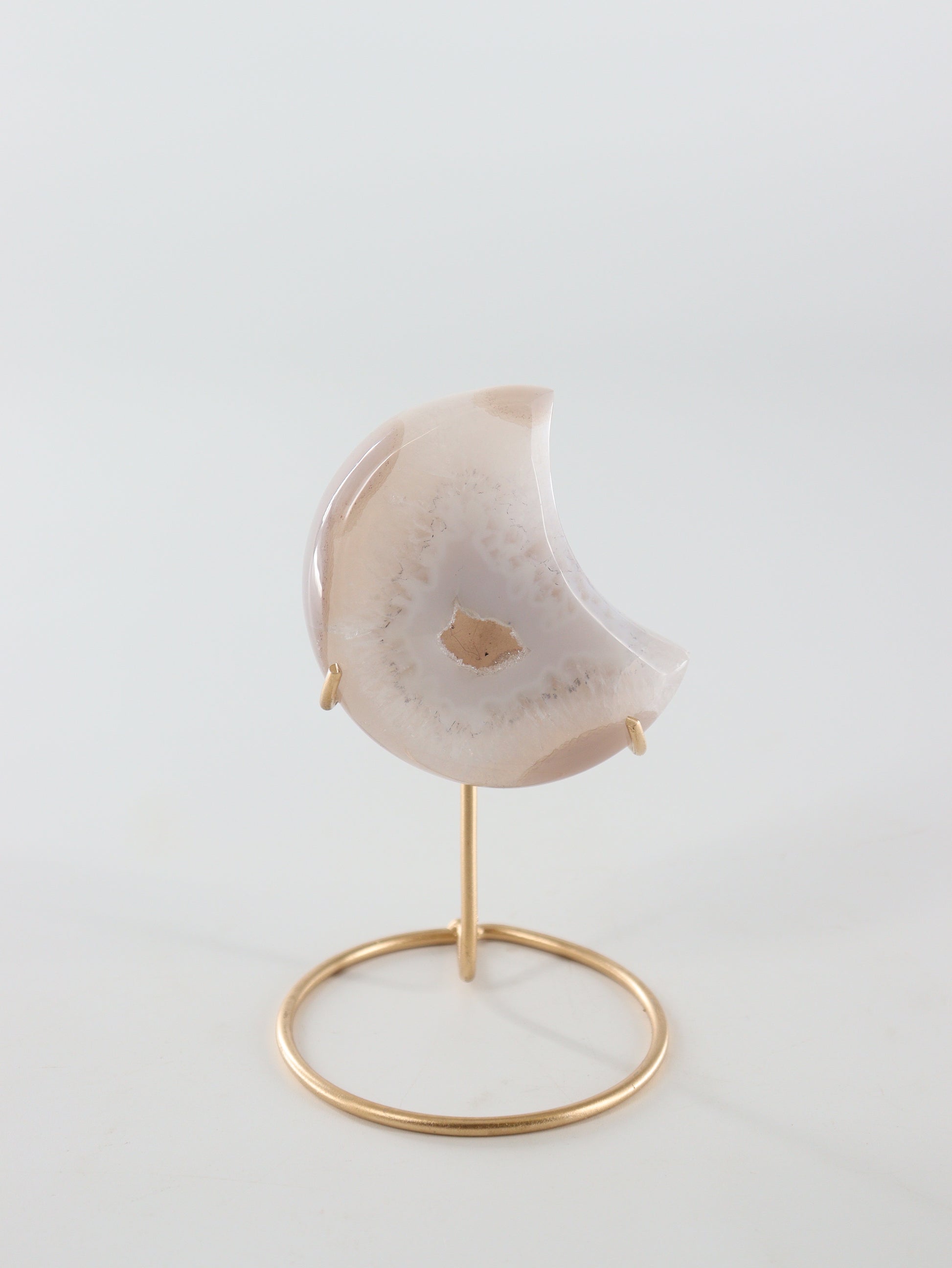 Agate Moons with Stands Set of 5 - Expert Wholesale and Supplier of Wholesale Crystals & Bulk Gemstones, []