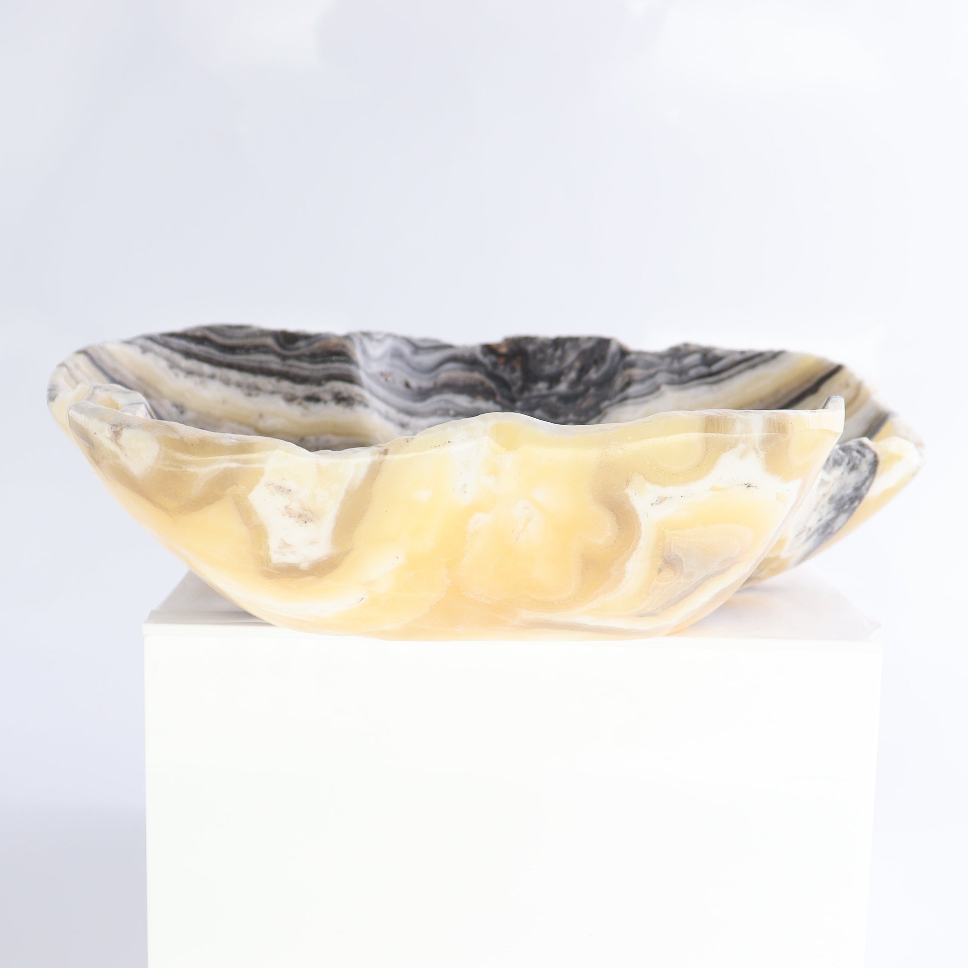Zebra Onyx Bowl - Expert Wholesale and Supplier of Wholesale Crystals & Bulk Gemstones, ["Bowls","Mexico","onyx"]