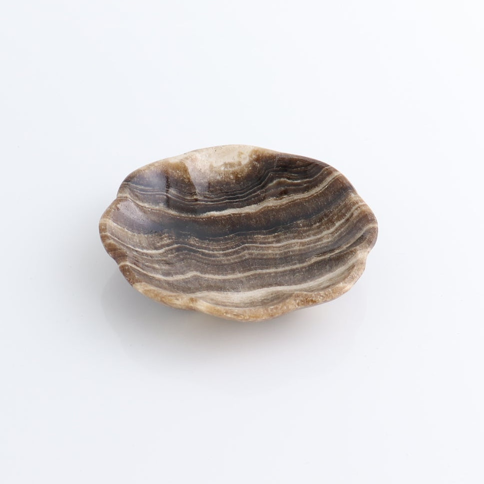 One Mexican Onyx/Calcite Chocolate Scalloped Dish 10 cm