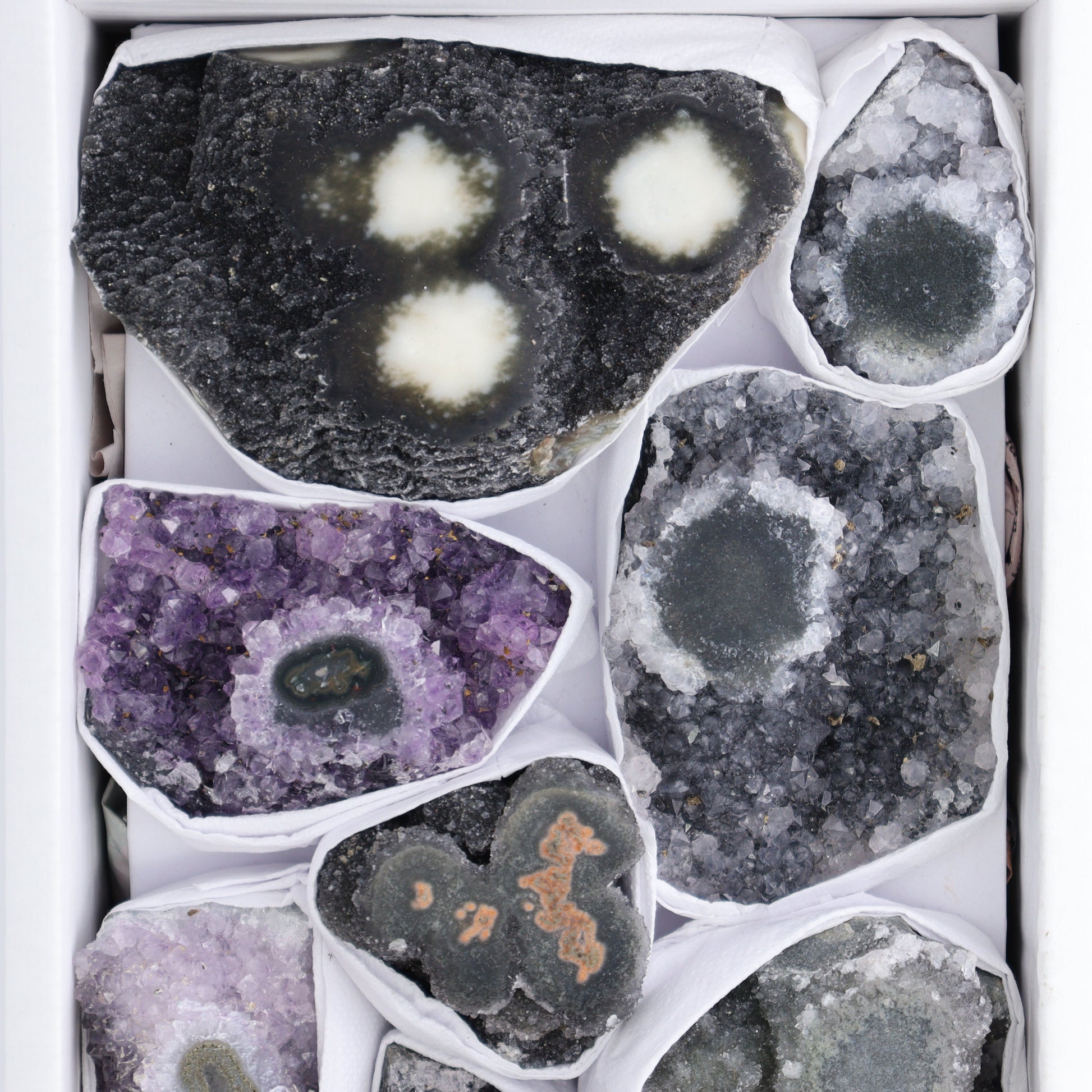 Uruguay Amethyst Clusters with "Eyes" Flat of 10 - Expert Wholesale and Supplier of Wholesale Crystals & Bulk Gemstones, ["Amethyst","Amethyst Eyes","Clusters","Uruguay"]