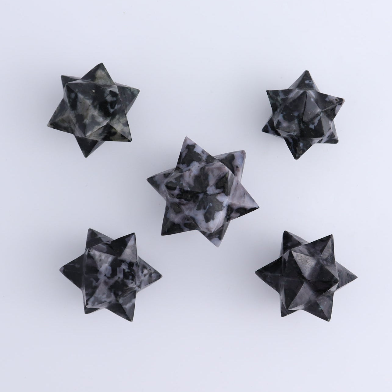 Indigo Gabbro Stars Set of 16 & 4 Cut Base Star