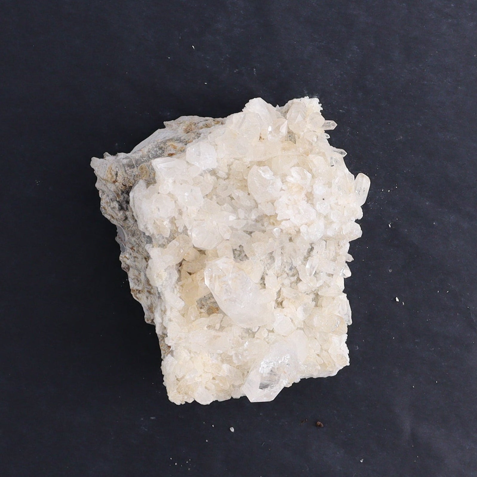 Mexican Quartz Clusters Set of 7 - Expert Wholesale and Supplier of Wholesale Crystals & Bulk Gemstones, ["close_50","Clusters","Mexico","Quartz"]