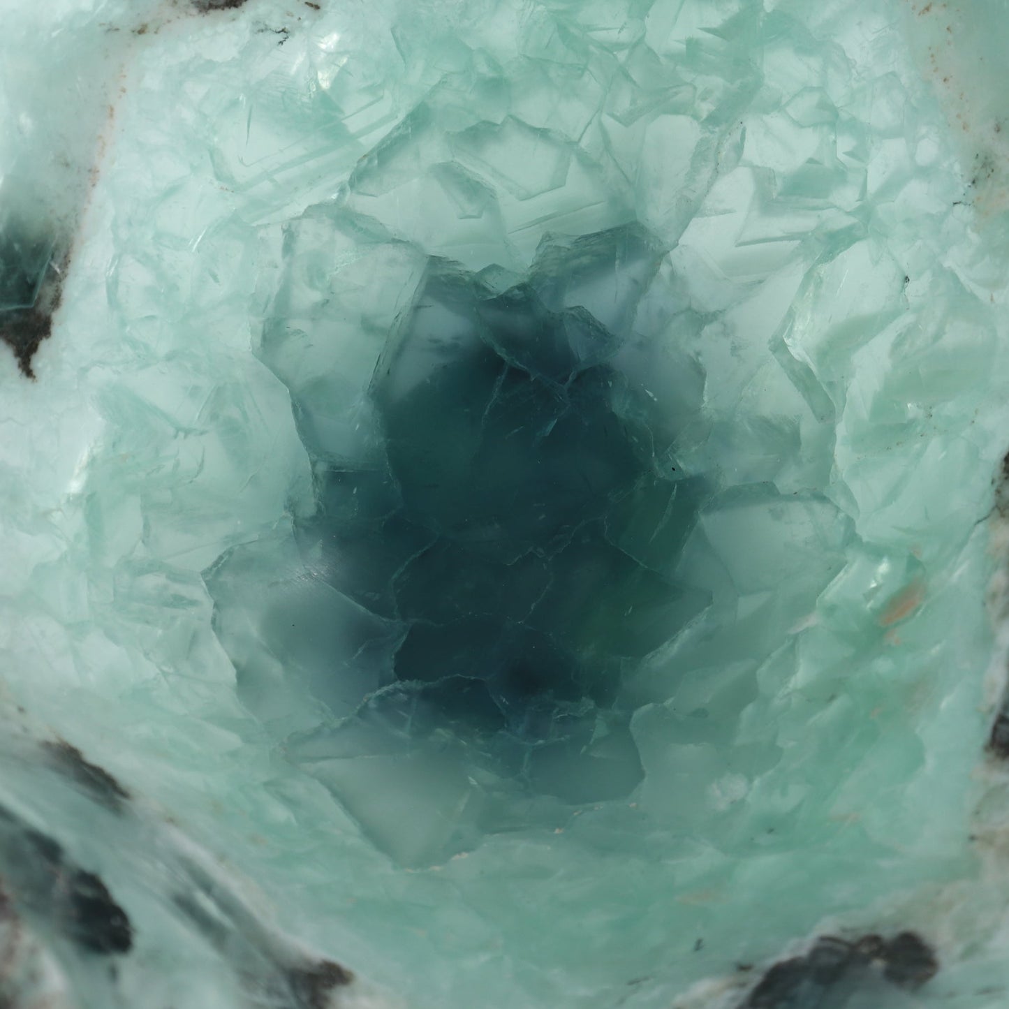 Fluorite Bowl 18"